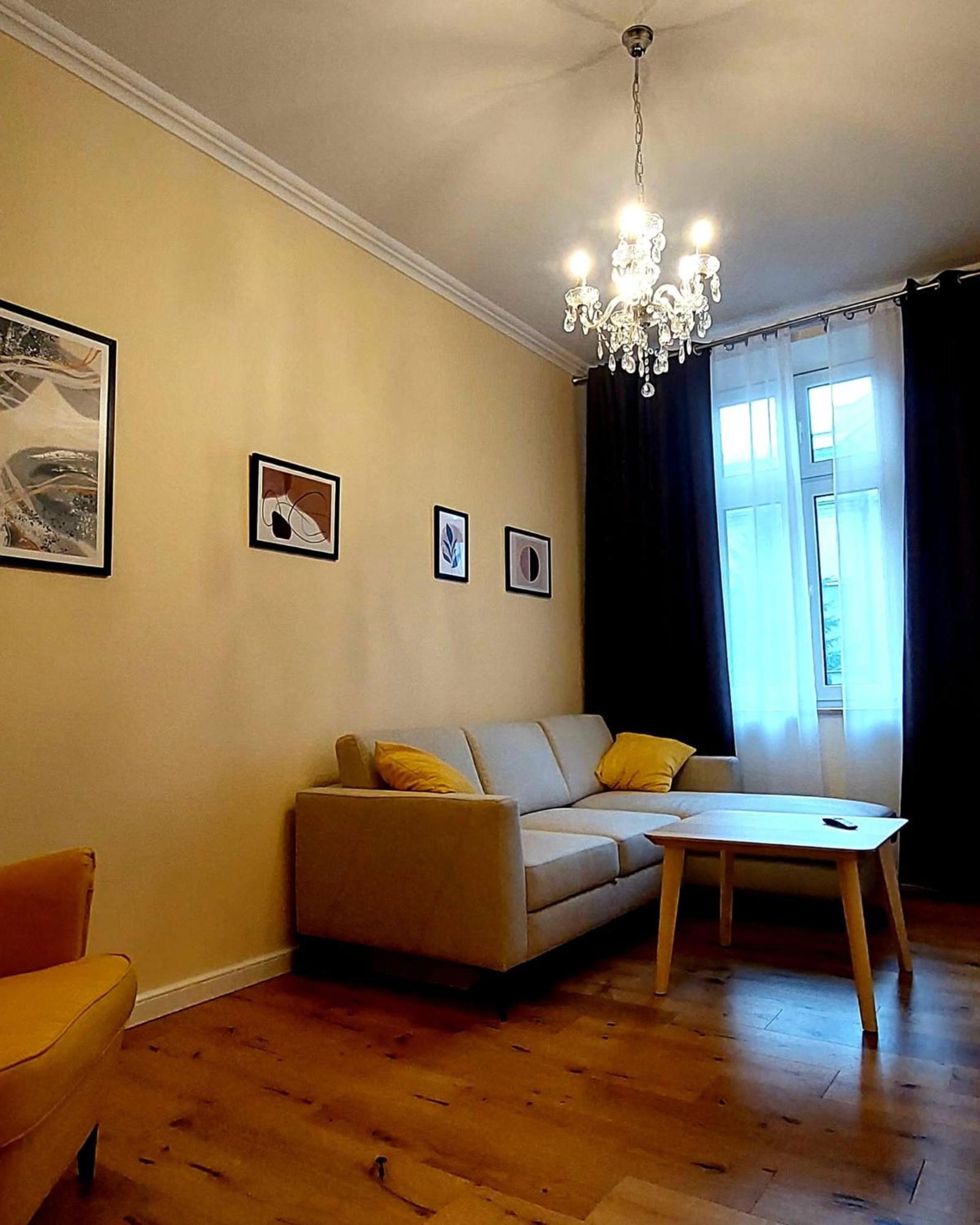 Old Town Comfort Tarnow Bagian luar foto